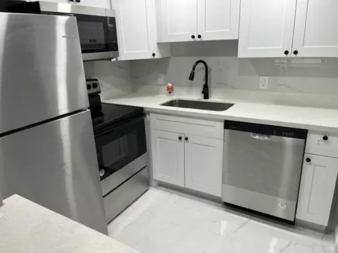 175 Dorset E, Boca Raton, FL 33434