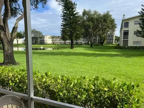 175 Dorset E, Boca Raton, FL 33434 photo 11