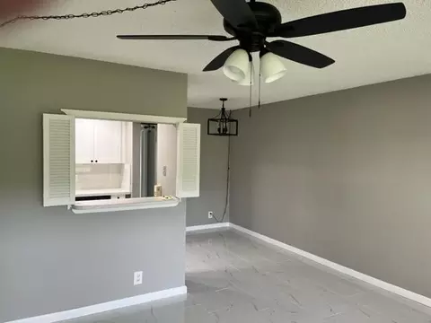 175 Dorset E, Boca Raton, FL 33434 photo 6