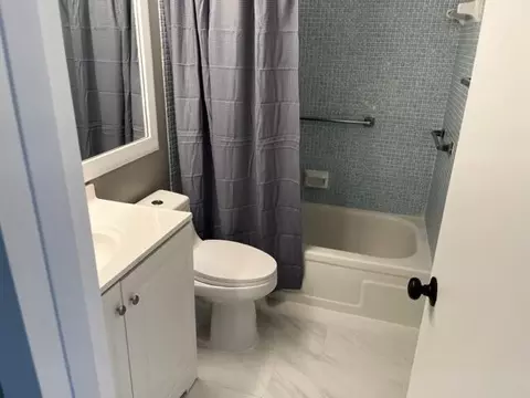 175 Dorset E, Boca Raton, FL 33434 photo 8