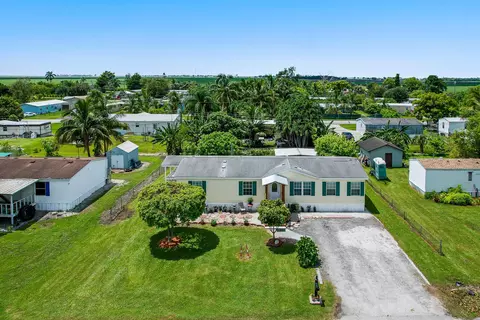 1700 NE Ave K, Belle Glade, FL 33430