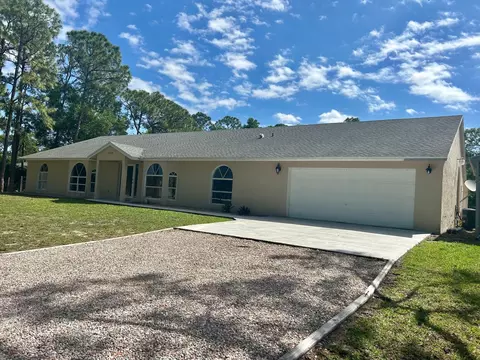 9024 Apache Blvd, Loxahatchee, FL 33470