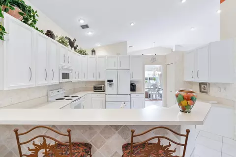 7303 Falls Rd E, Boynton Beach, FL 33437 photo 10