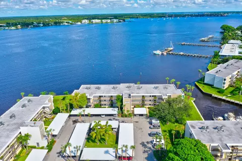 1950 SW Palm City Rd #14-104, Stuart, FL 34994