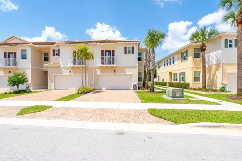 12037 Park Central, Royal Palm Beach, FL 33411