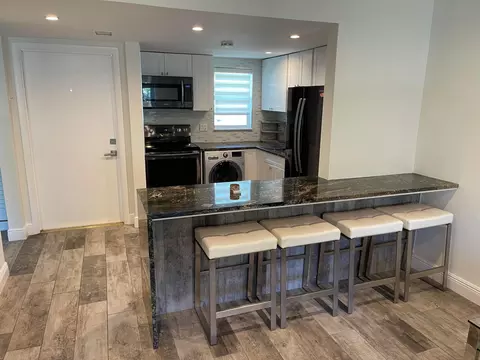 6100 NE 7th Ave #19, Boca Raton, FL 33487