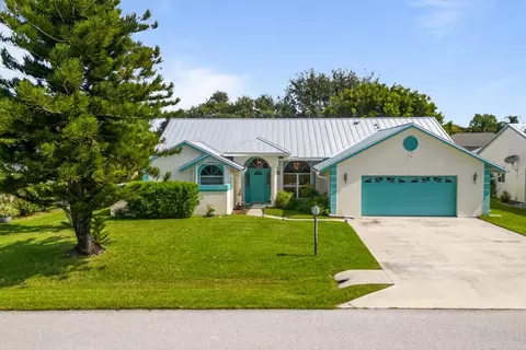 721 NE Zebrina Senda, Jensen Beach, FL 34957