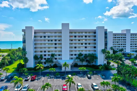 5061 N Highway A1a #703, Hutchinson Island, FL 34949