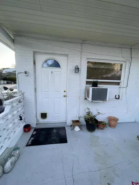 15 Tropical Dr, Ocean Ridge, FL 33435