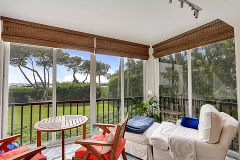 390 NEdgewater Dr #101, Stuart, FL 34996 photo 2