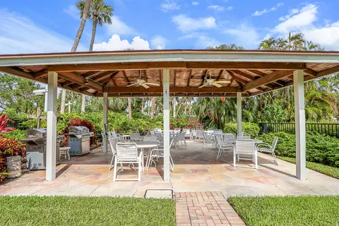 390 NEdgewater Dr #101, Stuart, FL 34996 photo 27