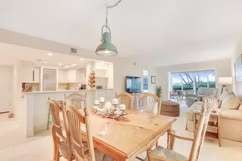 390 NEdgewater Dr #101, Stuart, FL 34996 photo 14