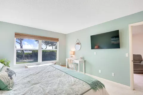 390 NEdgewater Dr #101, Stuart, FL 34996 photo 20