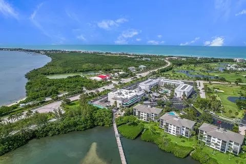 390 NEdgewater Dr #101, Stuart, FL 34996 photo 8