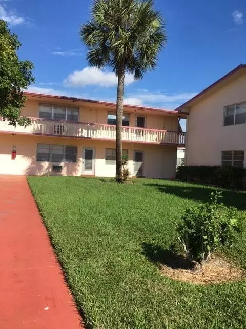 86 Waltham D, West Palm Beach, FL 33417