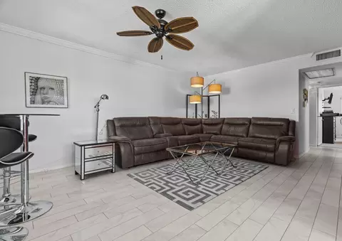 332 Fanshaw H #332, Boca Raton, FL 33434