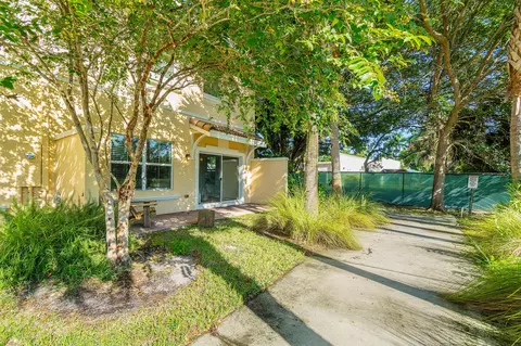 1940 Via Sofia, Boynton Beach, FL 33426 photo 30