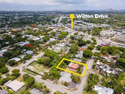 317 NE 21st St, Wilton Manors, FL 33305