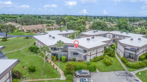 7 Greenway N #105, Royal Palm Beach, FL 33411
