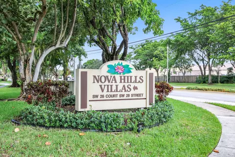 7509 SW 26th Ct #5, Davie, FL 33314