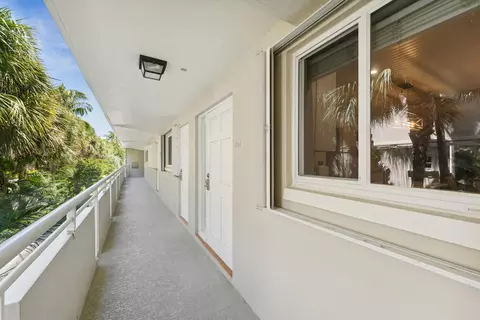 1198 Hillsboro Mile #214, Hillsboro Beach, FL 33062