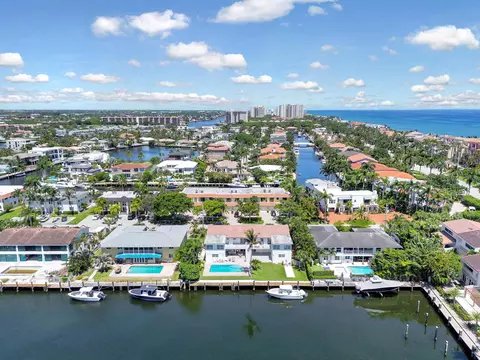1114 N Bel Air Dr, Highland Beach, FL 33487