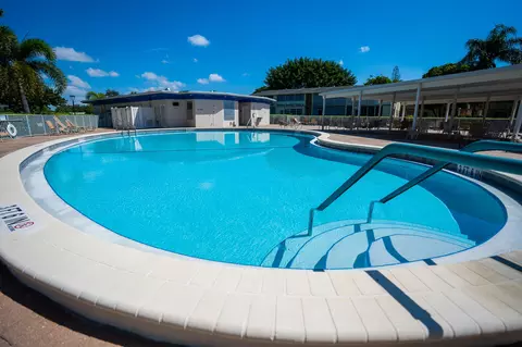 466 Grantham E, Deerfield Beach, FL 33442 photo 51