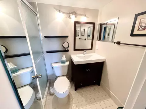 466 Grantham E, Deerfield Beach, FL 33442 photo 10