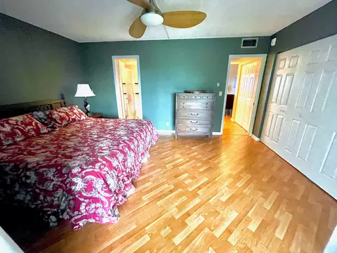 466 Grantham E, Deerfield Beach, FL 33442 photo 9