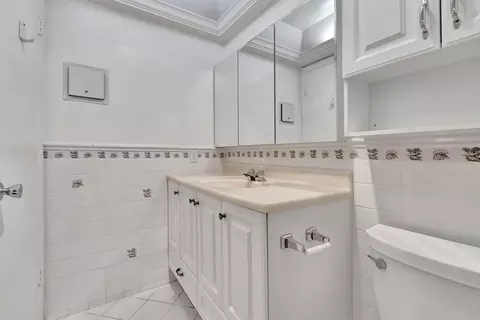 39 Normandy A, Delray Beach, FL 33484 photo 14