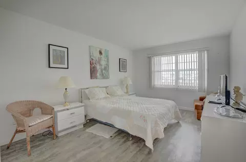 3046 Cornwall C #3046 C, Boca Raton, FL 33434 photo 12