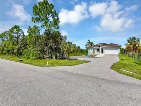 4285 20th Ave SE, Naples, FL 34117 photo 4