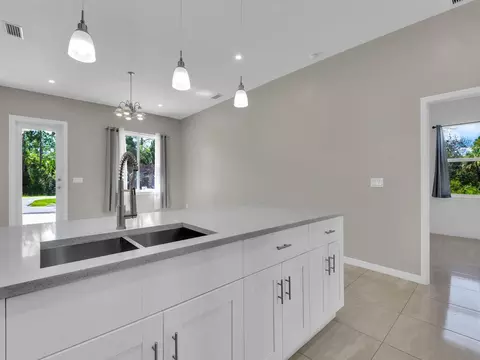4285 20th Ave SE, Naples, FL 34117 photo 12