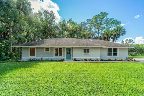 15780 99th St N, West Palm Beach, FL 33412