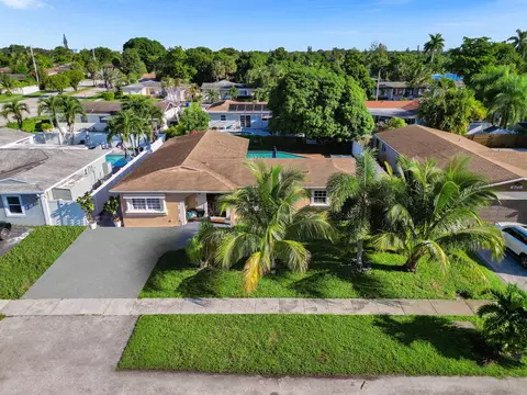 6707 Oakhill, North Lauderdale, FL 33068