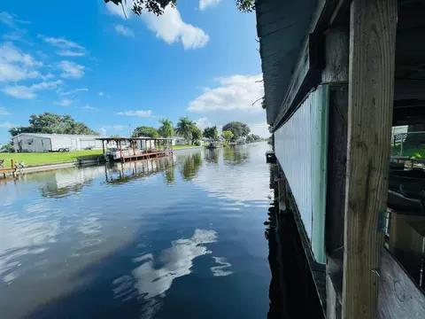 2023 SE 34th Ln, Okeechobee, FL 34974 photo 7