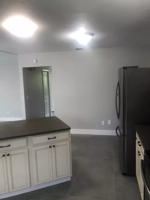 3306 SE Garden St, Stuart, FL 34997 photo 10