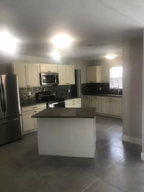 3306 SE Garden St, Stuart, FL 34997 photo 9
