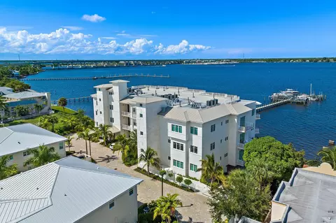 51 SE Seminole St #403, Stuart, FL 34994 photo 9