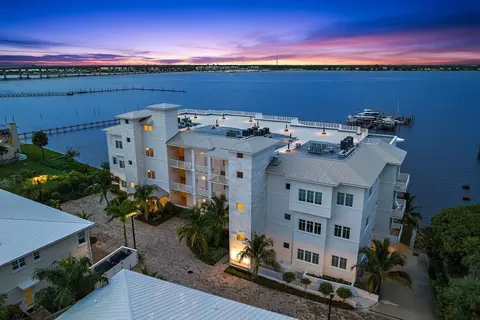 51 SE Seminole St #403, Stuart, FL 34994 photo 48