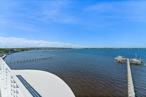 51 SE Seminole St #403, Stuart, FL 34994 photo 45