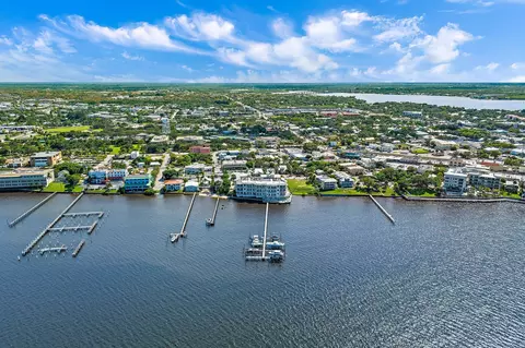 51 SE Seminole St #403, Stuart, FL 34994 photo 58