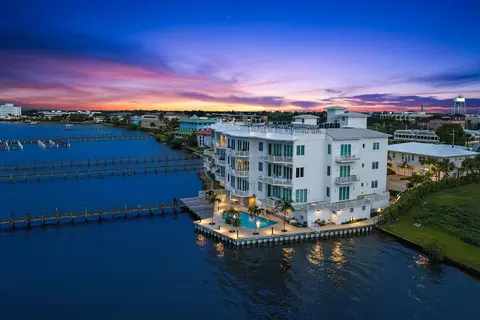 51 SE Seminole St #403, Stuart, FL 34994 photo 64