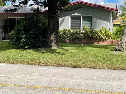 7107 NW 58 St, Tamarac, FL 33321