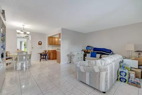 1071 Cornwall D, Boca Raton, FL 33434 photo 11