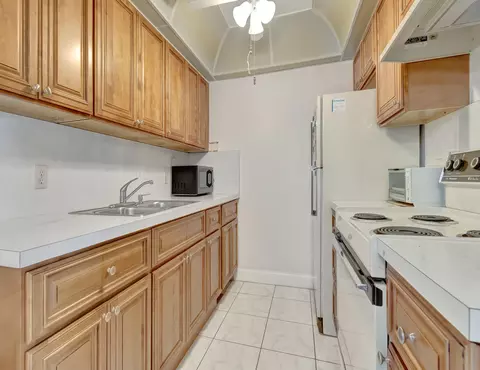 1071 Cornwall D, Boca Raton, FL 33434 photo 16