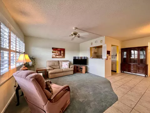 224 Southampton B, West Palm Beach, FL 33417