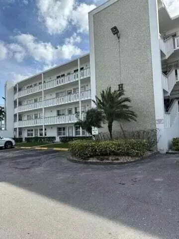 442 Wellington H #442, West Palm Beach, FL 33417