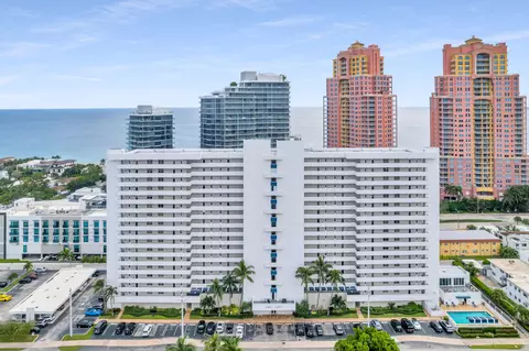 2200 NE 33rd Ave #9C, Fort Lauderdale, FL 33305