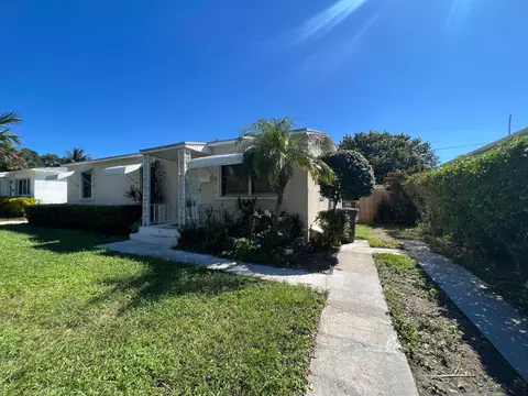 830 El Vedado, West Palm Beach, FL 33405